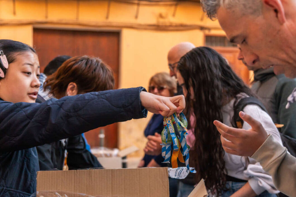 L’Alcora celebra una històrica Festa del Rotllo amb 6.500 rotllos i milers de participants
