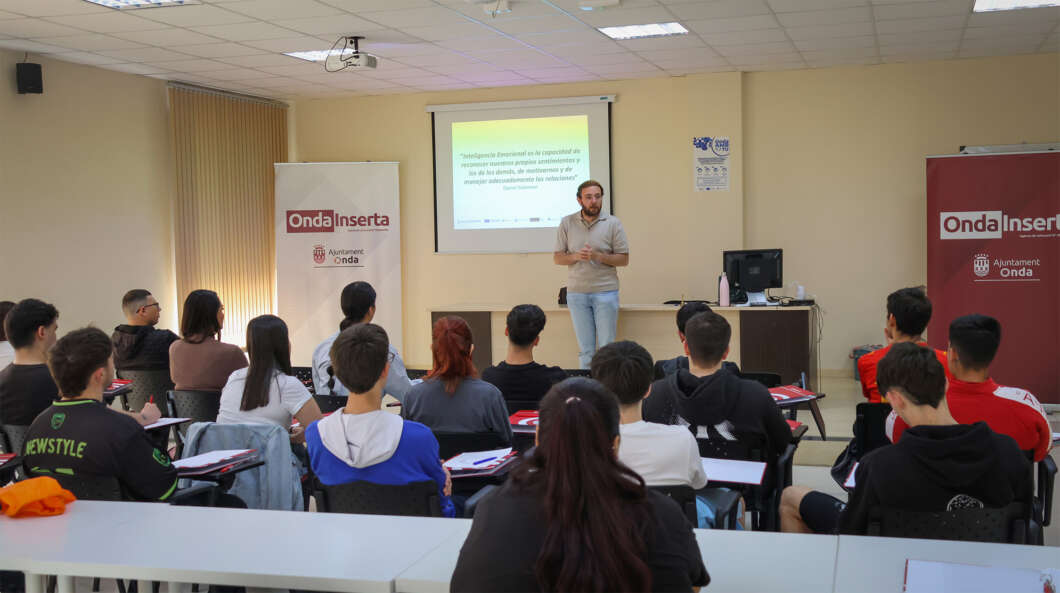 Onda forma a 25 jóvenes en comercio y logística para facilitar su acceso al empleo