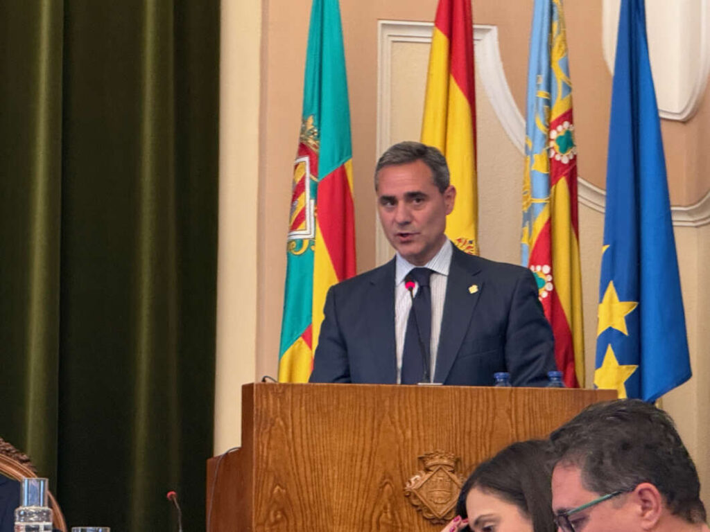 Pleno Castellón 300426