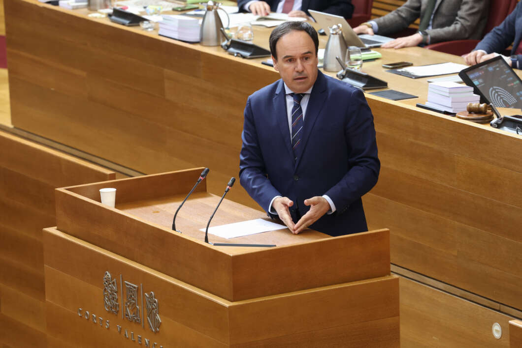 Pérez Llorca defiende la política útil del Consell frente a la falta de inversiones del Estado