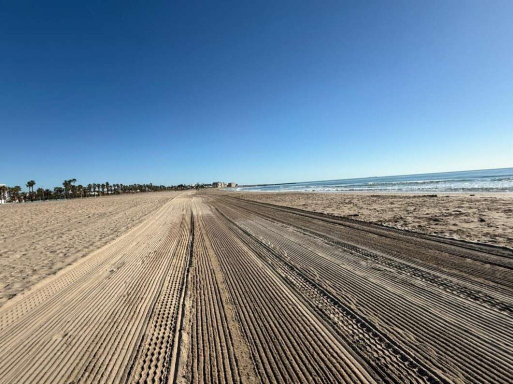 Burriana prepara les seues platges per a Setmana Santa i amplia la vigilància estival