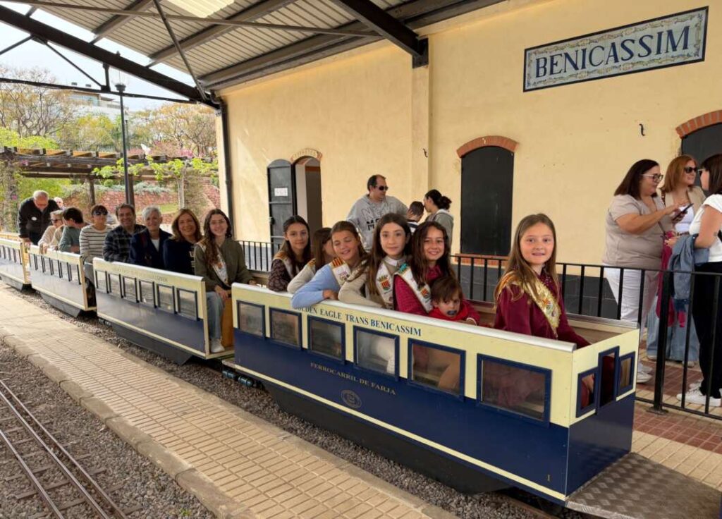 Benicàssim reúne a aficionados de toda España en el XXII Encuentro de Trenes a Escala Tripulados