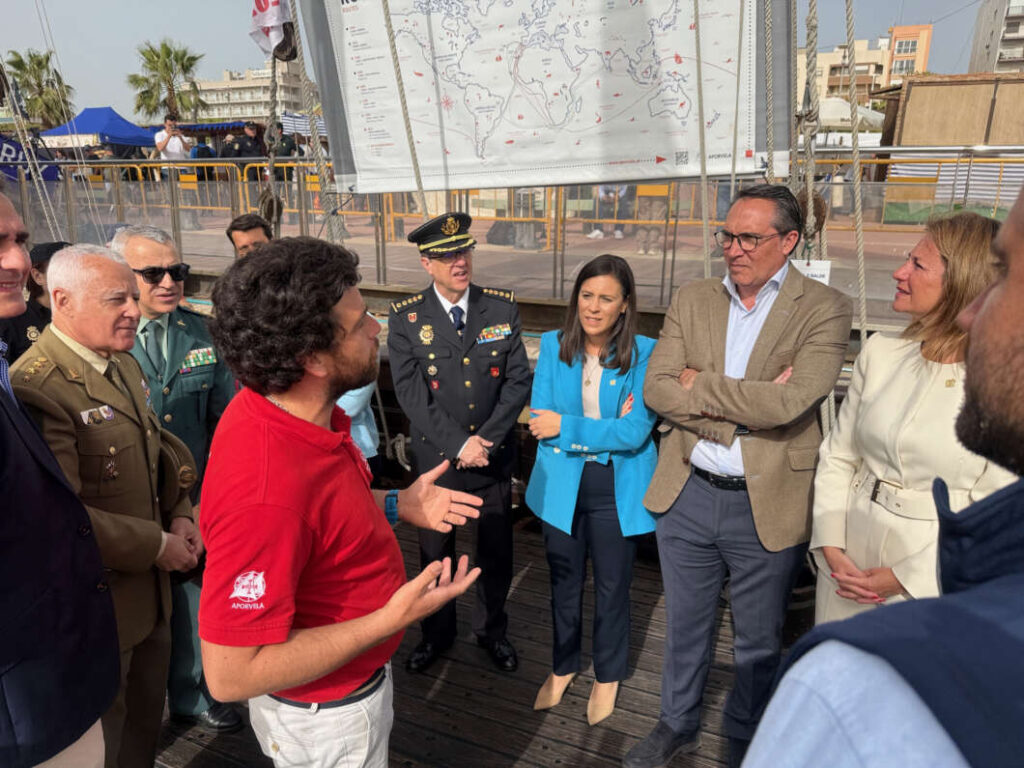 Visita a la vera Cruz portuguesa Escala a Castelló 100426