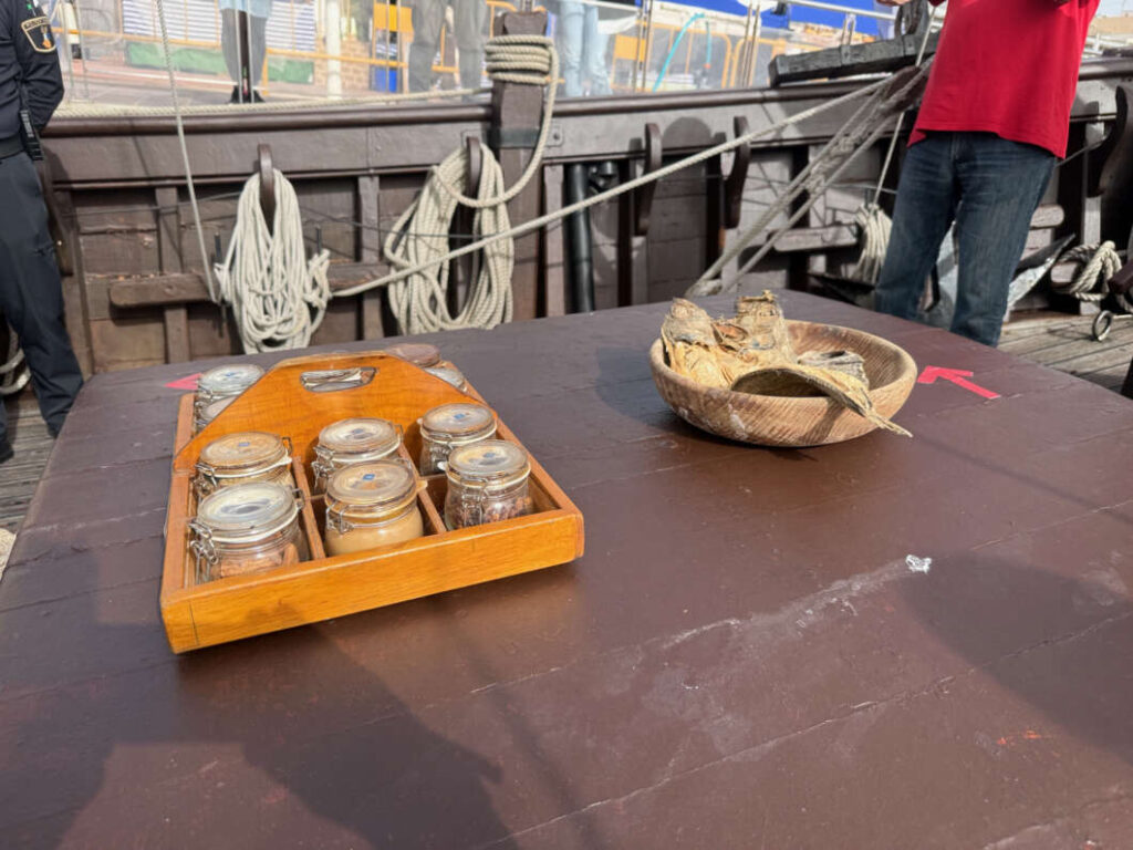 Visita a la vera Cruz portuguesa Escala a Castelló 100426