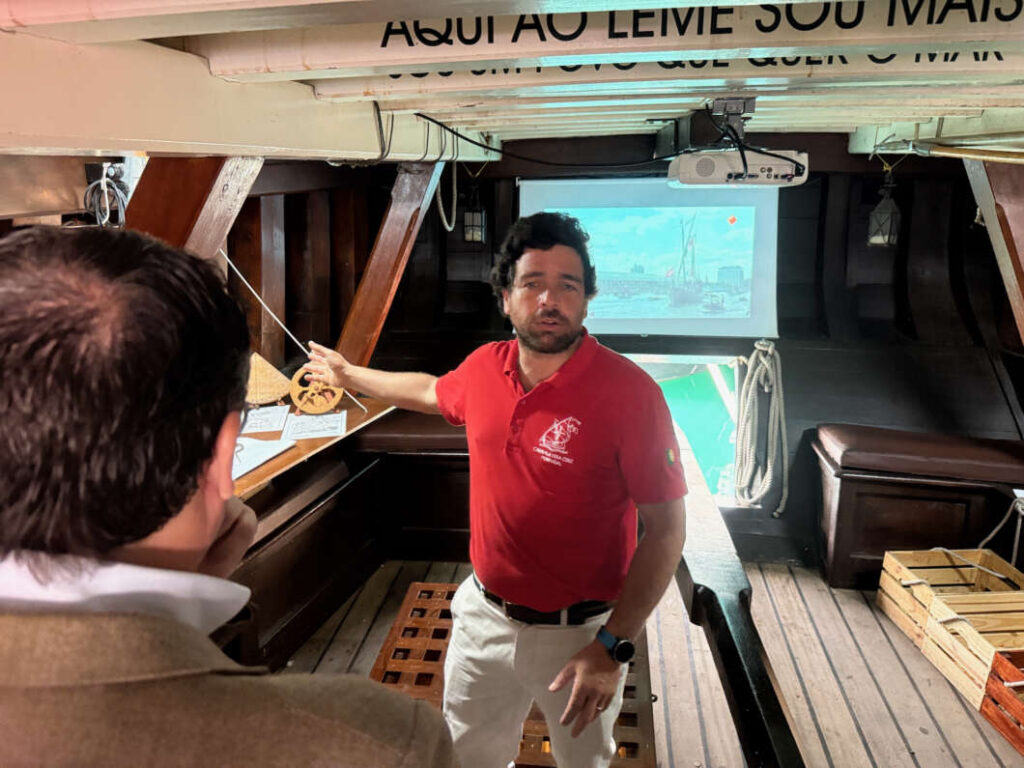 Carabela vera Cruz escala a Castelló 100426