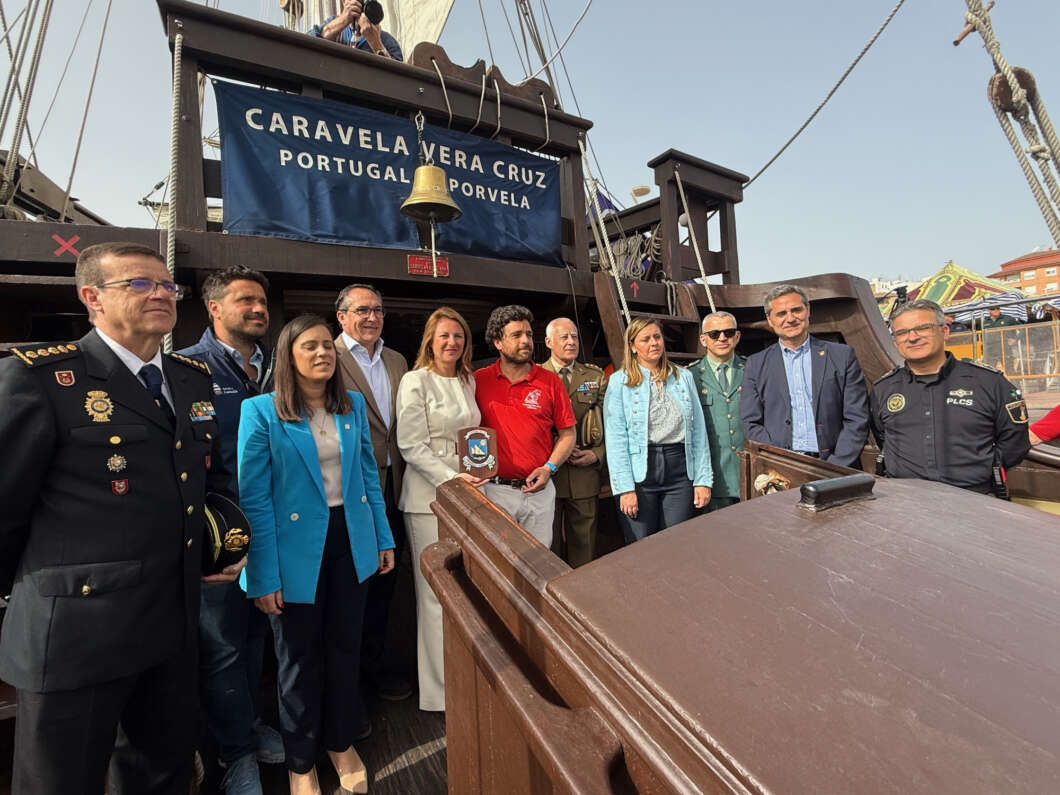 Visita a la vera Cruz portuguesa Escala a Castelló 100426