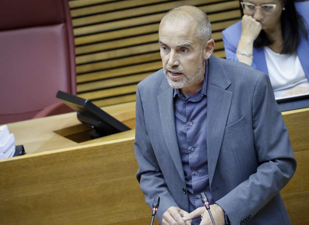 Alos Valls, diputado