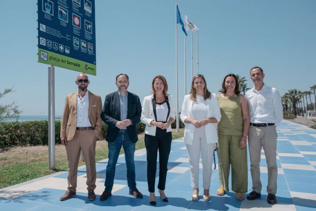 izado bandera zul Serradal recuperada después de 6 años 290526