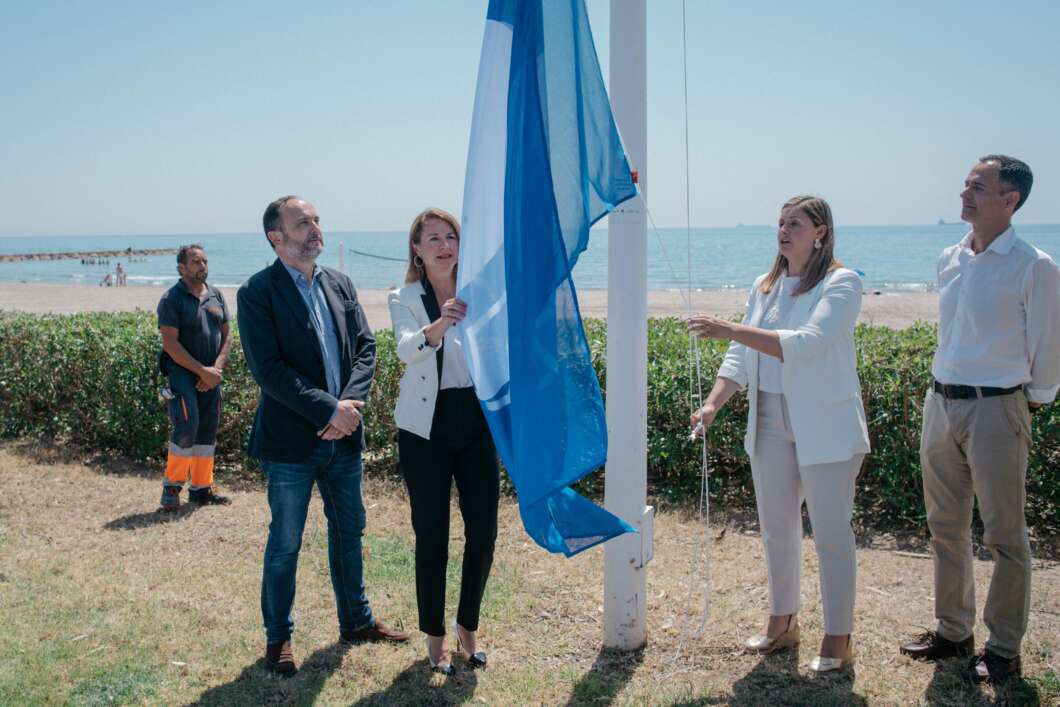 izado bandera zul Serradal recuperada después de 6 años 290526