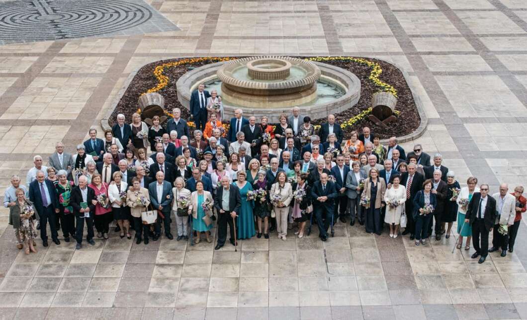Castellón rinde homenaje a 54 parejas por sus bodas de oro 2026