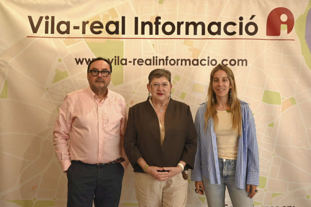 Ximo Tirado, Esperanza Molina y Laura Calle bodeguilla Vila-real Informació festes de Sant Pasqual 2026