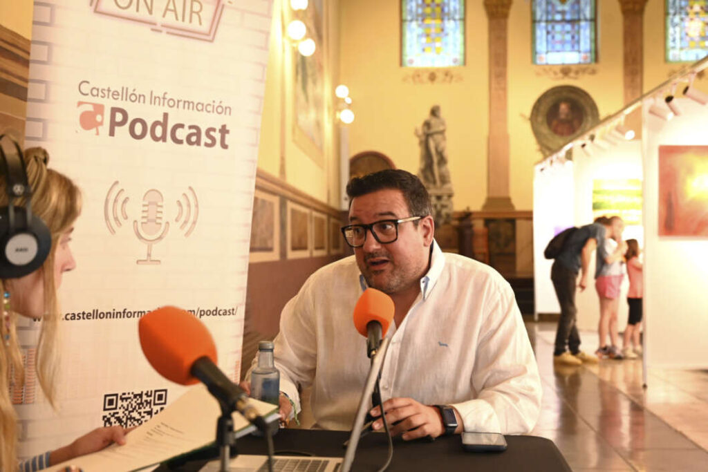 Adrián Casabó: “Les últimes eleccions autonòmiques apunten a un canvi de rumb polític”