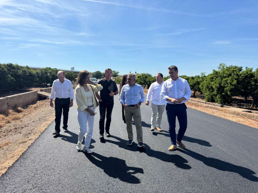 La Generalitat invierte 3,4 millones para mejorar caminos rurales en 50 municipios