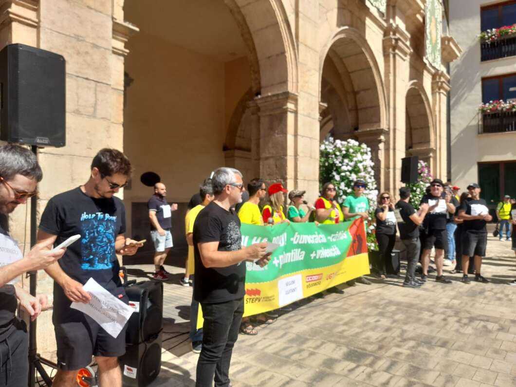 Huelga educación en Castelló con protesta en plaza Mayor