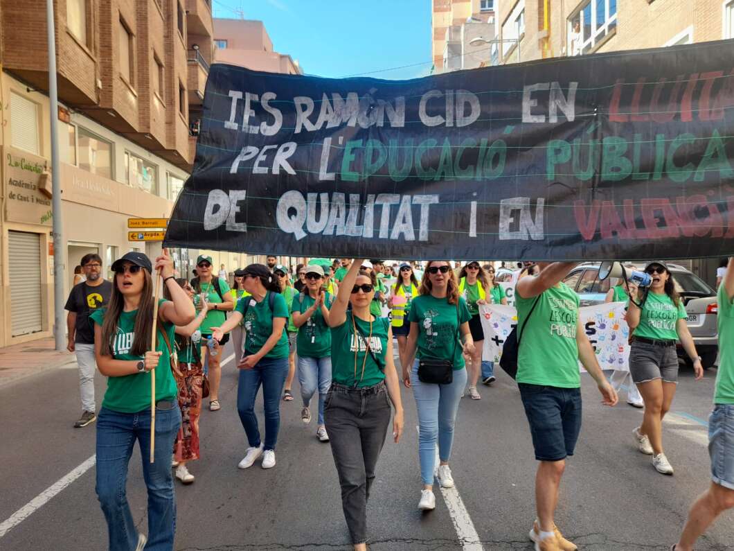 Manifestación educativa y huelga en Castelló 25 mayo