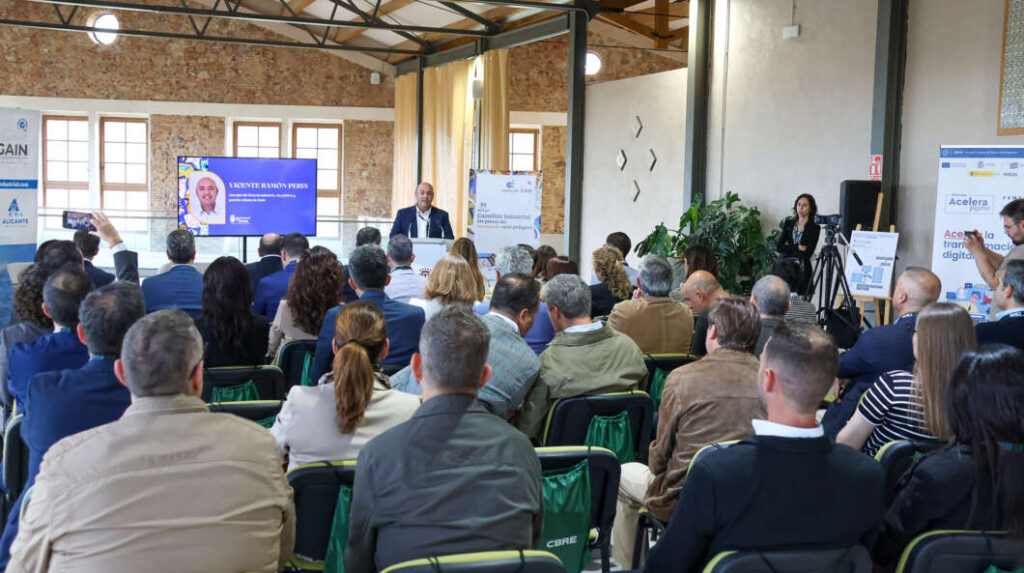 Onda impulsa la colaboración empresarial para reforzar su tejido industrial