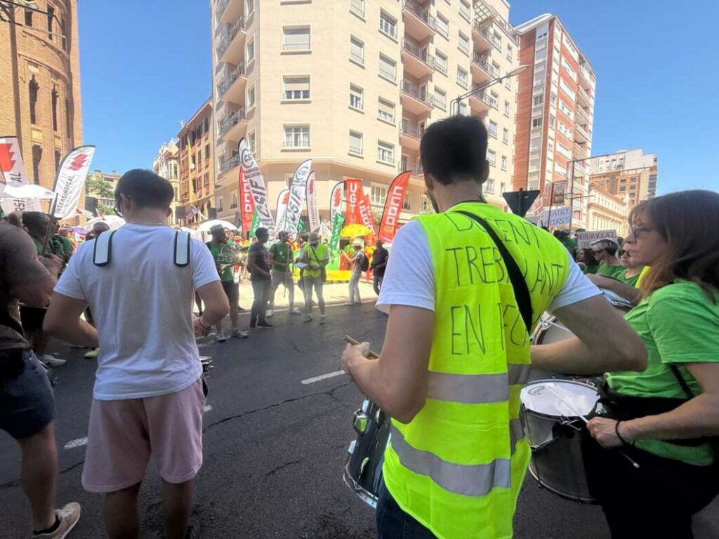 Concentración de educación y huelga en Castelló