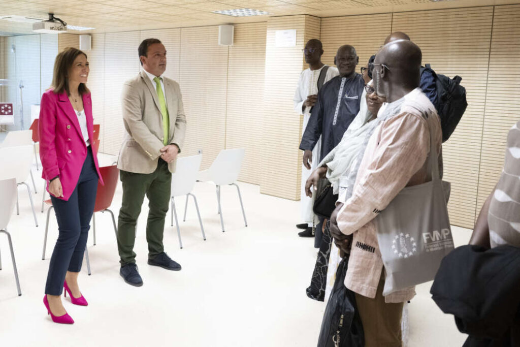 La Diputació exporta el seu model de govern obert al Senegal