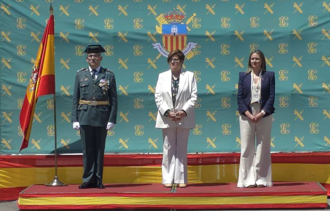 Desfile, condecoraciones y exhibiciones para celebrar los 182 años de la Guardia Civil