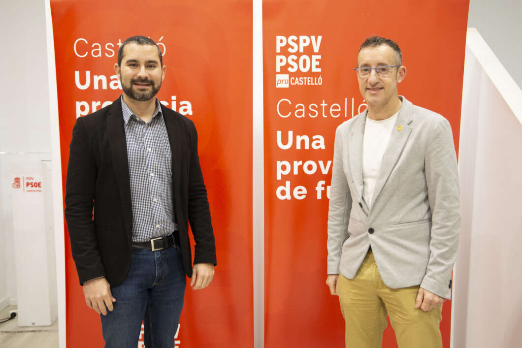 El PSPV porta als ajuntaments la defensa del professorat valencià