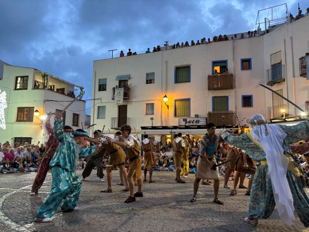 Peñíscola nombra mantenedores de 2026 a los representantes de Les Danses