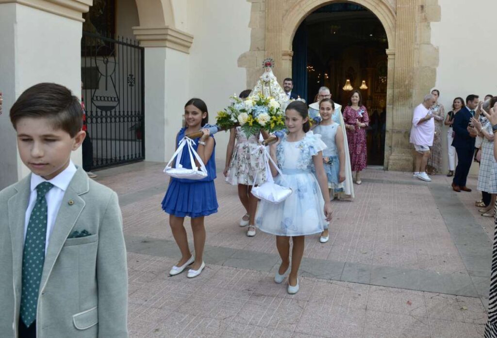 Castellón celebra la misa de la Lledonereta con una jornada protagonizada por los niños