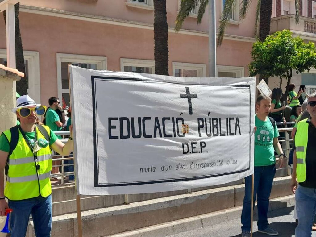 Huelga en educación y manifestación en Castelló