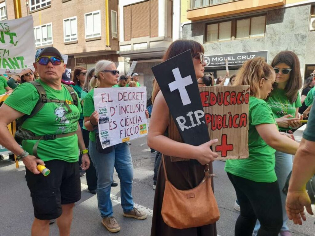 Huelga en educación y manifestación en Castelló