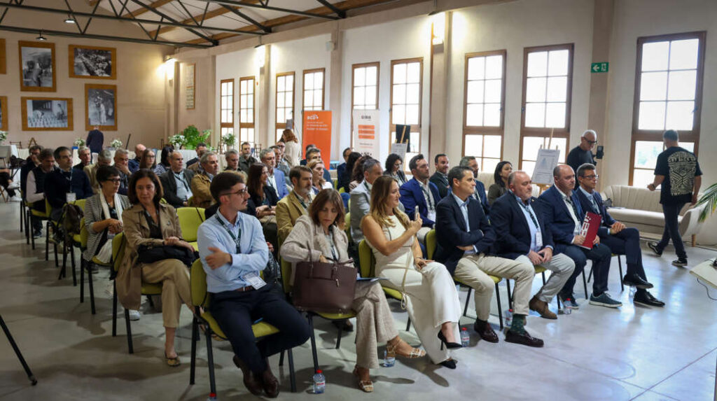 Onda impulsa la colaboración empresarial para reforzar su tejido industrial