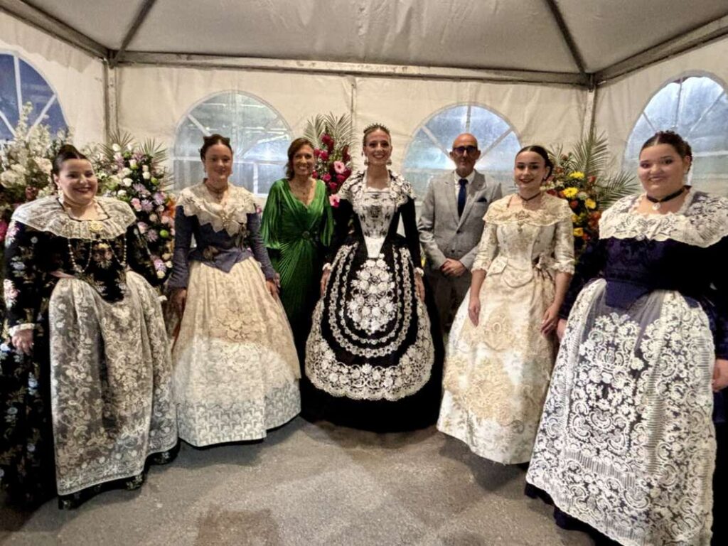Martina Caparrós presentada como reina de Almassora 2026