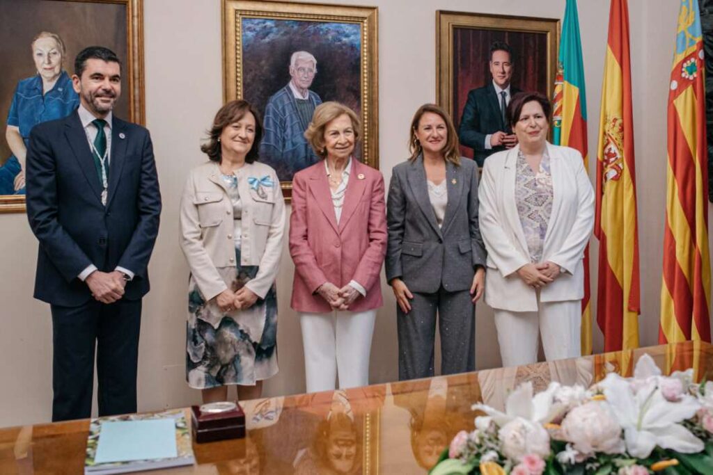 Reina Sofía ayuntamiento de Castellón 270526