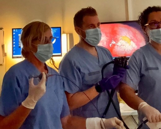 Equipo endoscopias Vinaròs