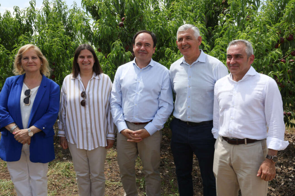 Pérez Llorca activa la mayor ayuda histórica para el campo valenciano