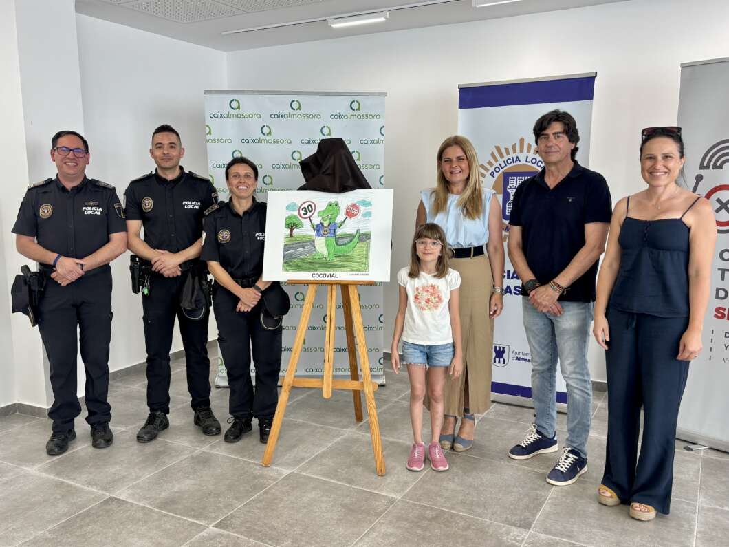 El parc de la calle Boqueras acull activitats infantils i tallers per fomentar una mobilitat segura i responsable