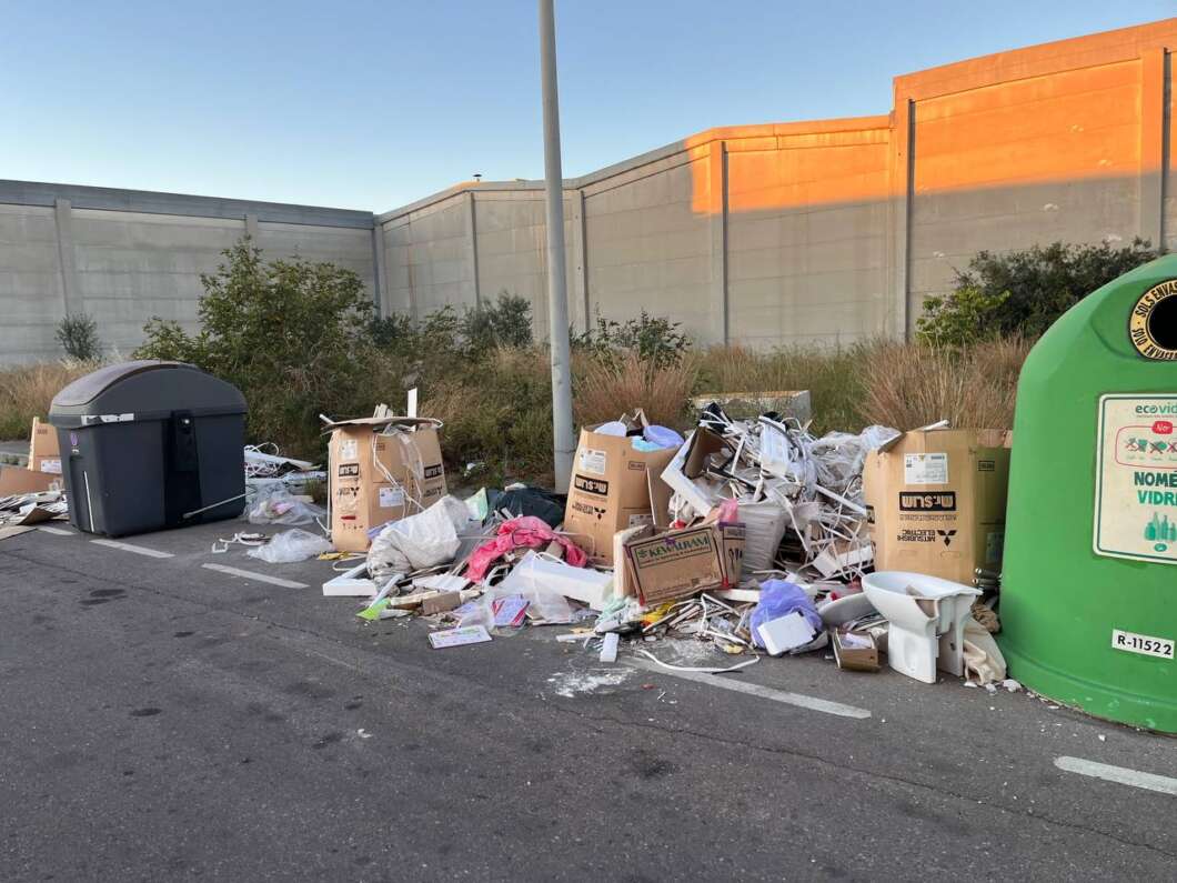Basura y dejadez en los poligonos industriales castellon 2026