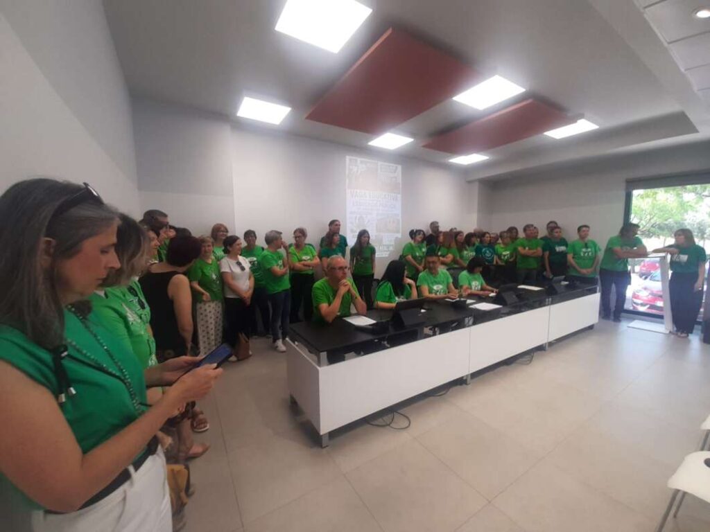 Castellón rp de directores institutos castellon y familias en defensa de la huelga educativa
