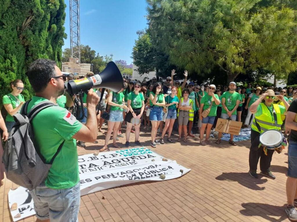 Castellón rp de directores institutos castellon y familias en defensa de la huelga educativa