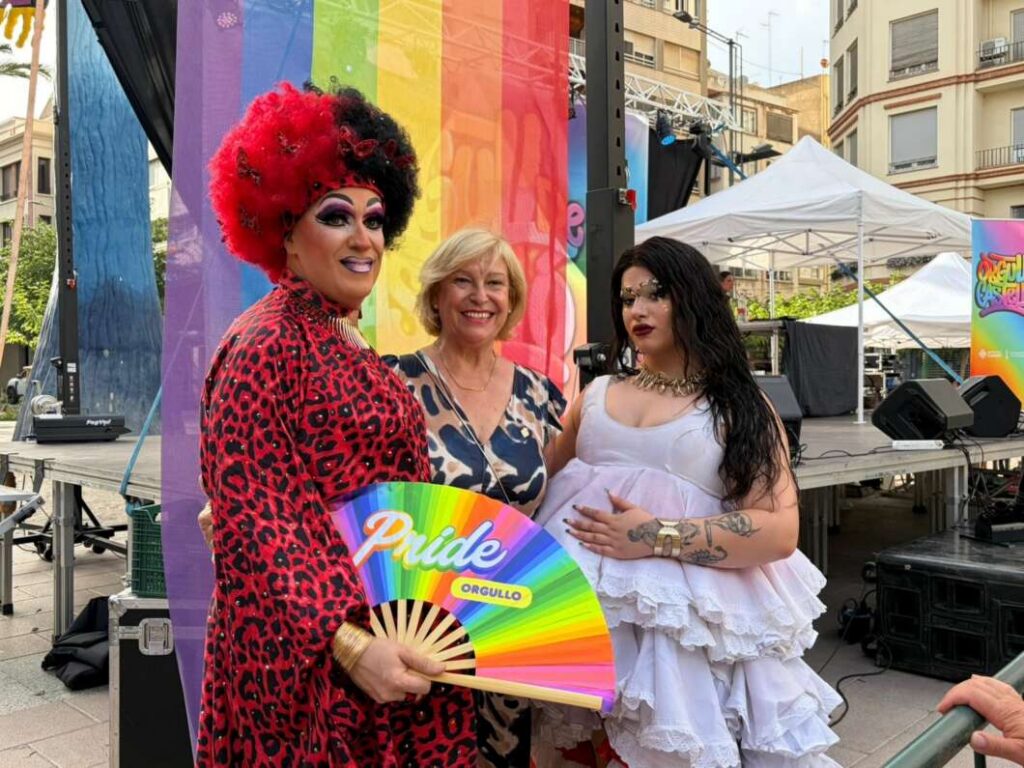Castellón celebra el Orgullo LGTBI+ con una multitudinaria jornada de diversidad y reivindicación