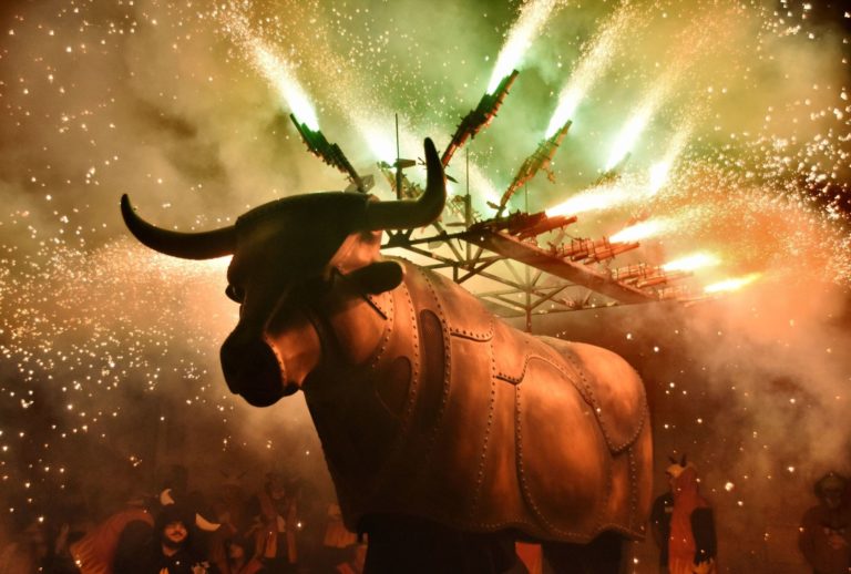 El Grau estrenará el correfoc 'Esclat de Foc'