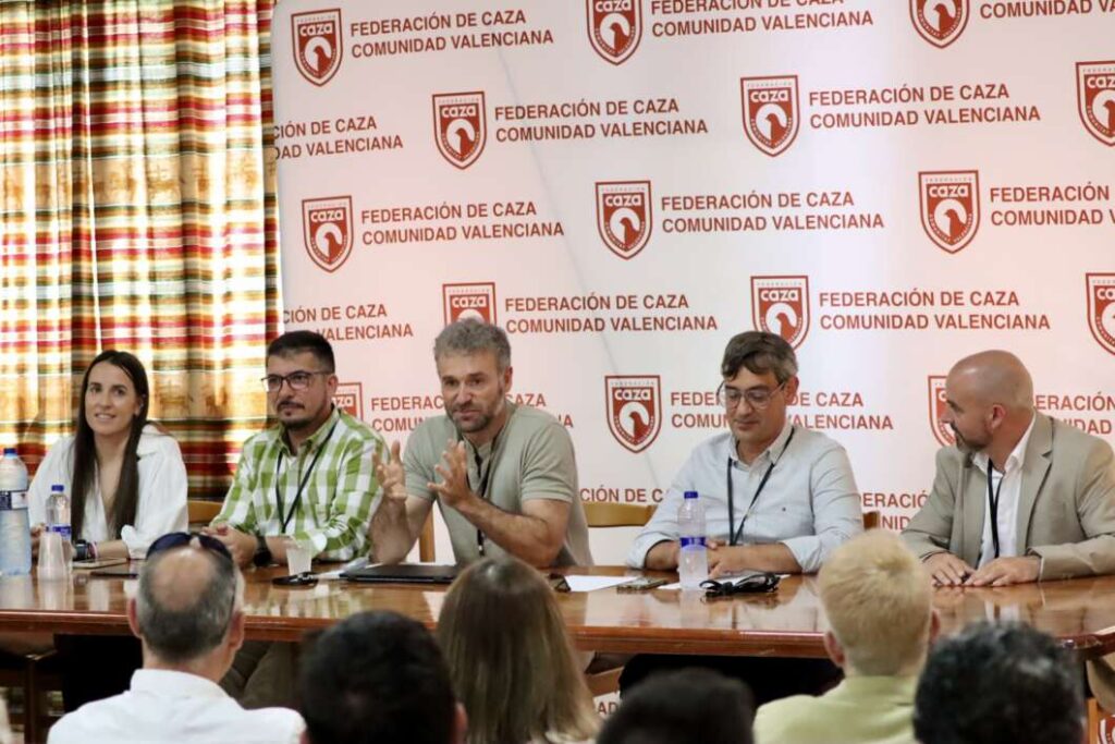 Lorena Martínez revalida la presidencia de la Federación de Caza de la Comunitat Valenciana
