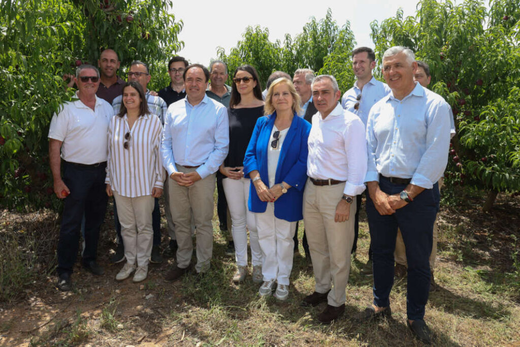 Pérez Llorca activa la mayor ayuda histórica para el campo valenciano