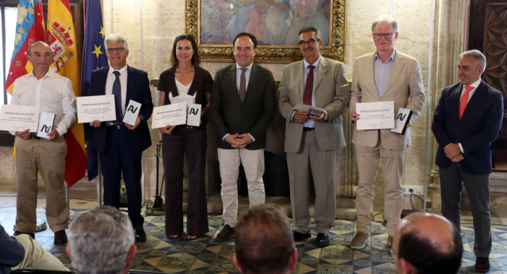 La Generalitat refuerza el campo valenciano con más ayudas y 392 millones de presupuesto en 2026