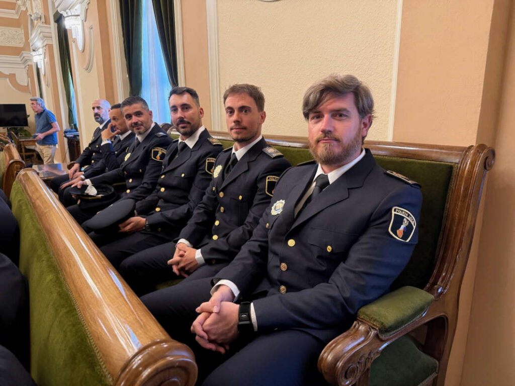 Castellón incorpora 14 nuevos oficiales de Policía Local 160626