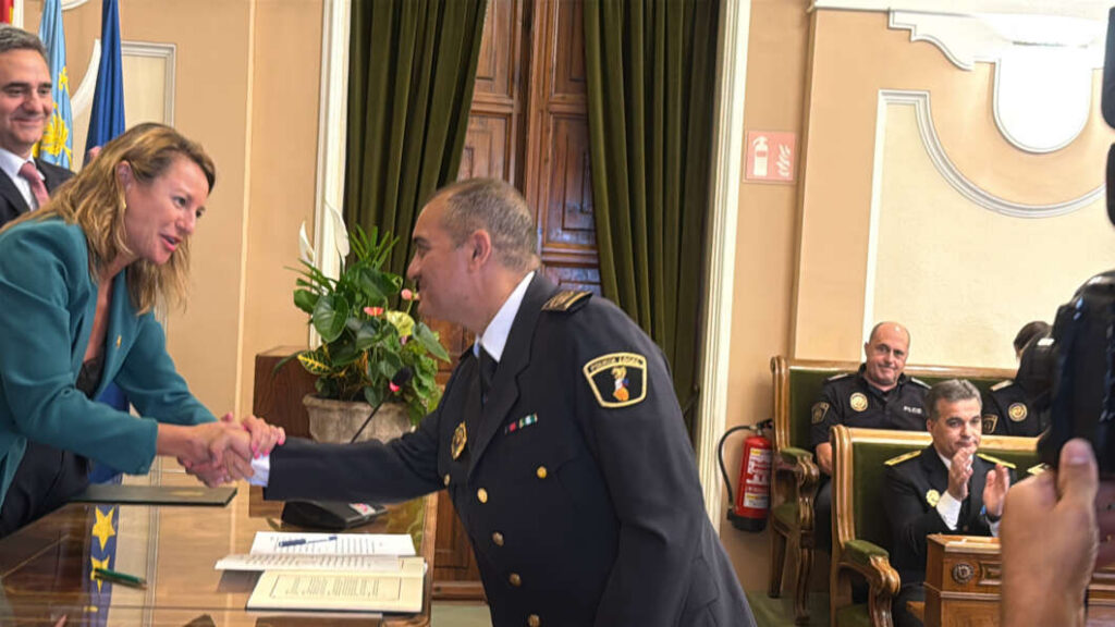 Castellón incorpora 14 nuevos oficiales de Policía Local 160626