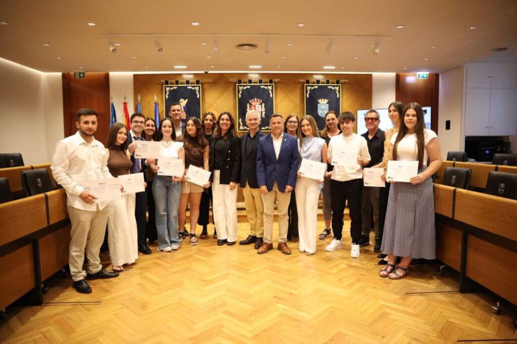 Burriana reconeix l’excel·lència acadèmica amb els Premis i Beques Cañada Blanch