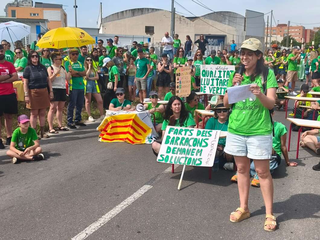 Protesta y huelga educativa ies cremor castello 2 junio