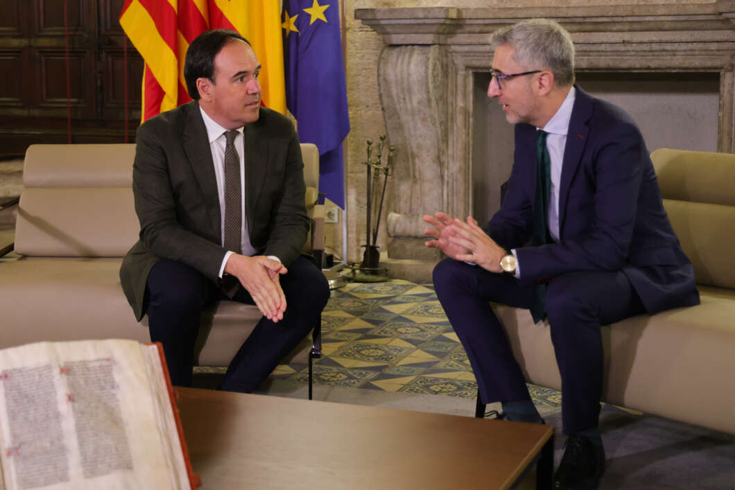Reunión Pérez Llorca y Arcadi España