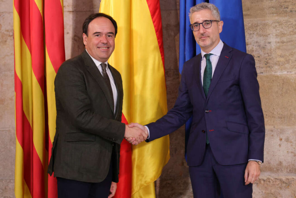 Reunión Pérez Llorca y Arcadi España