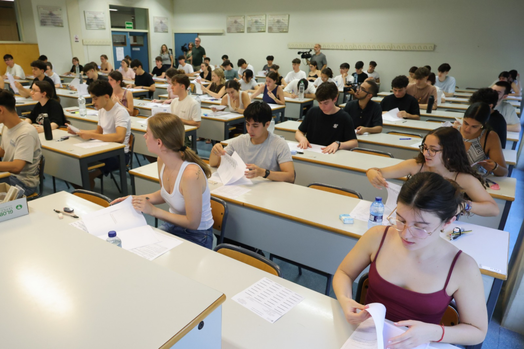 Proves d'accés a l'univeristat