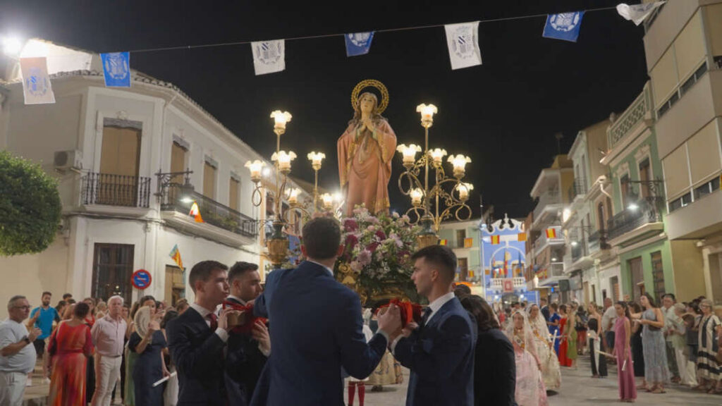 El programa d'À Punt visitarà aquest divendres tres municipis valencians per a mostrar les seues festes patronals, la devoció popular i el patrimoni festiu